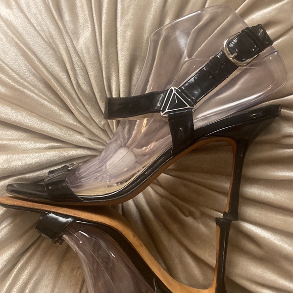 Jimmy Choo Black Women's Sandals Heels - strap
40 EU 9.5 & 10 US Gorgeous Shoes - Picture 2 of 9